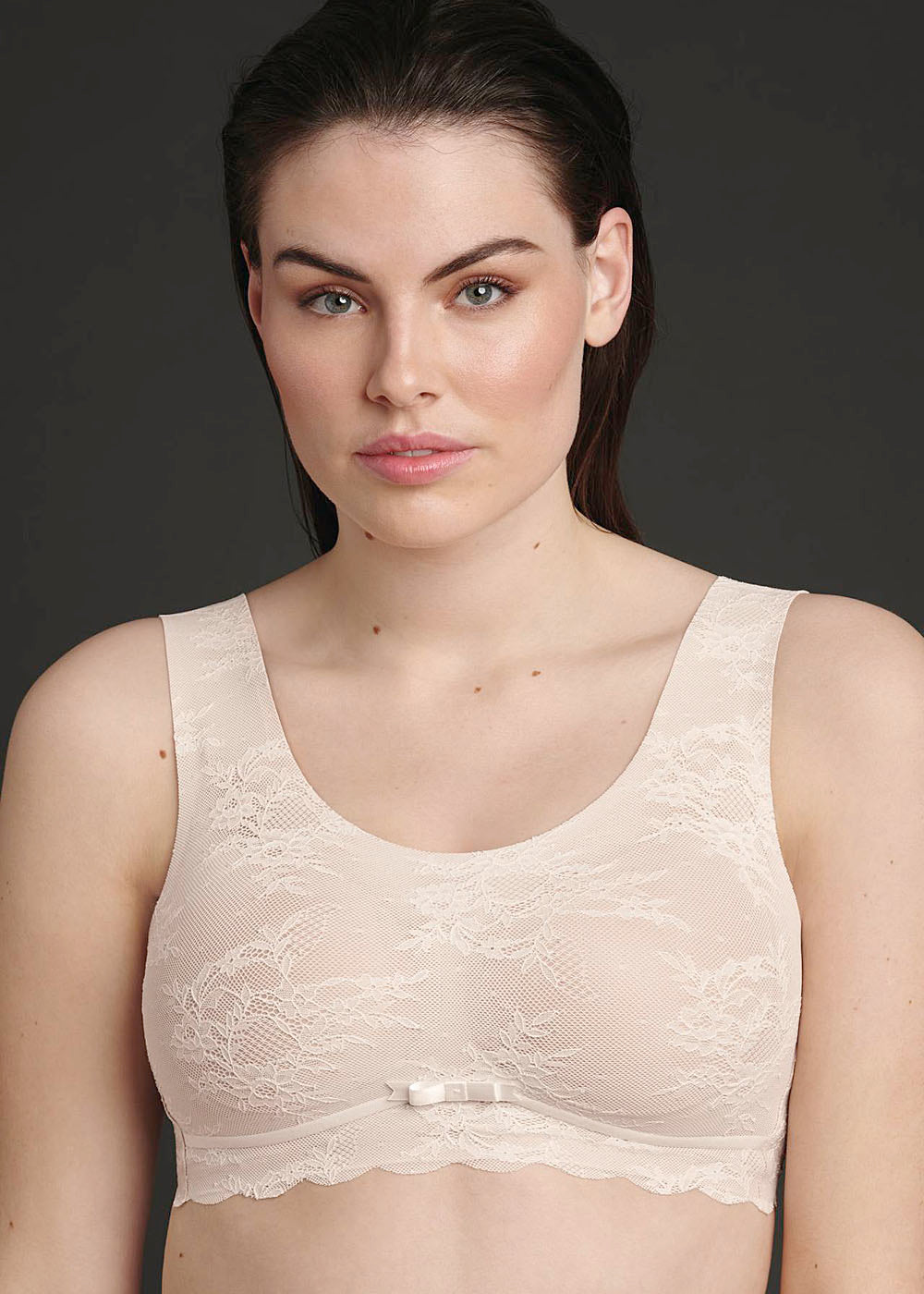 Anita Bralette ESSENTIAL LACE puder in floraler Spitzenoptik