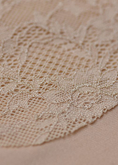 Anita Slip ESSENTIAL LACE High Waist hautfarben aus Multistretch mit floraler Spitze