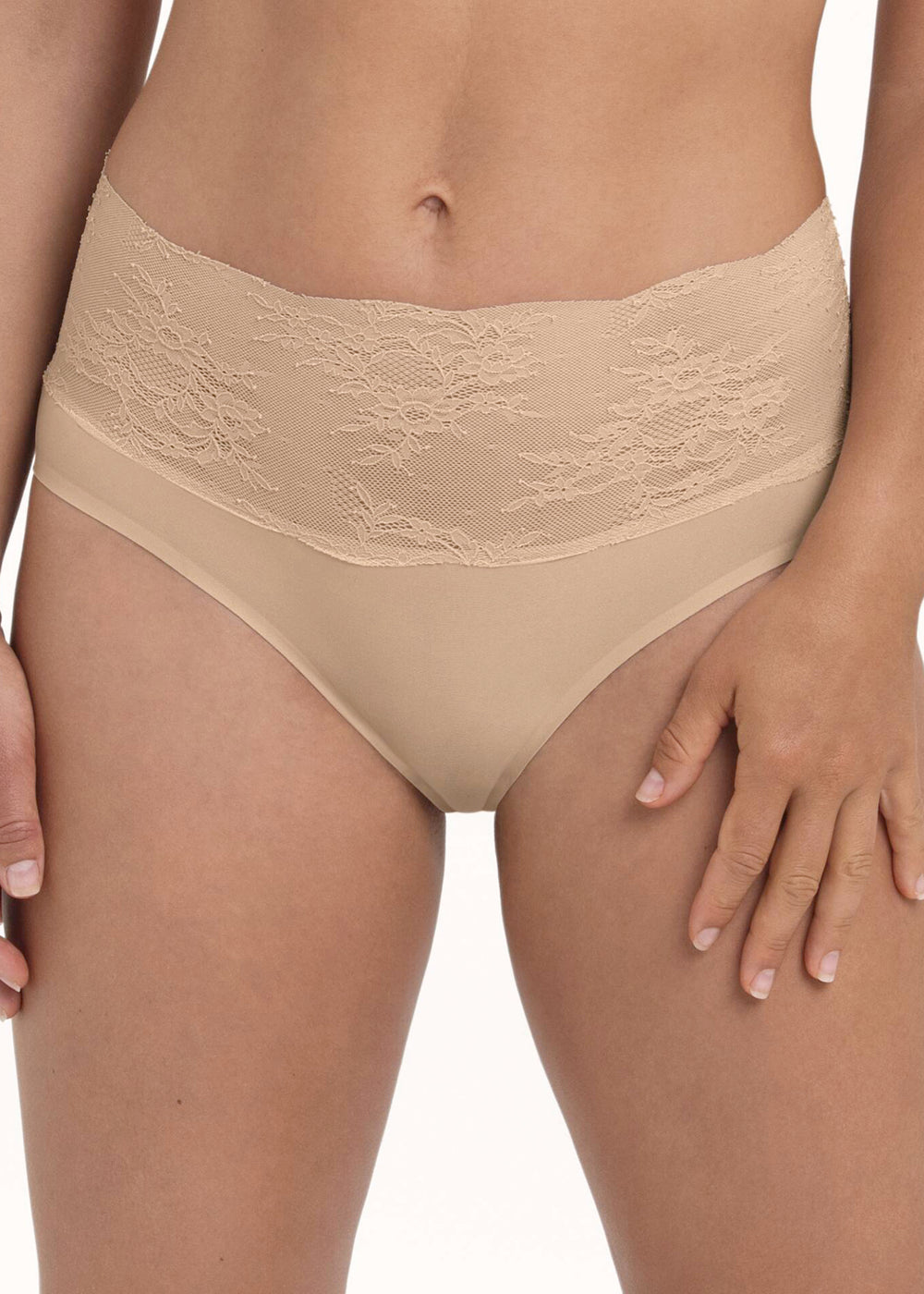 Anita Slip ESSENTIAL LACE High Waist hautfarben aus Multistretch mit floraler Spitze