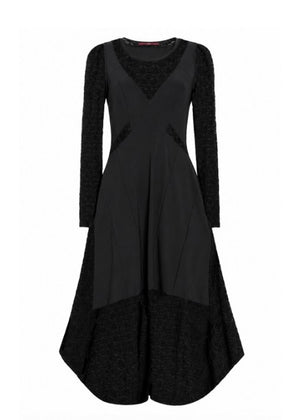 HIGH Kleid ENSEMBLE schwarz aus technischer Spitze und Sensitive®