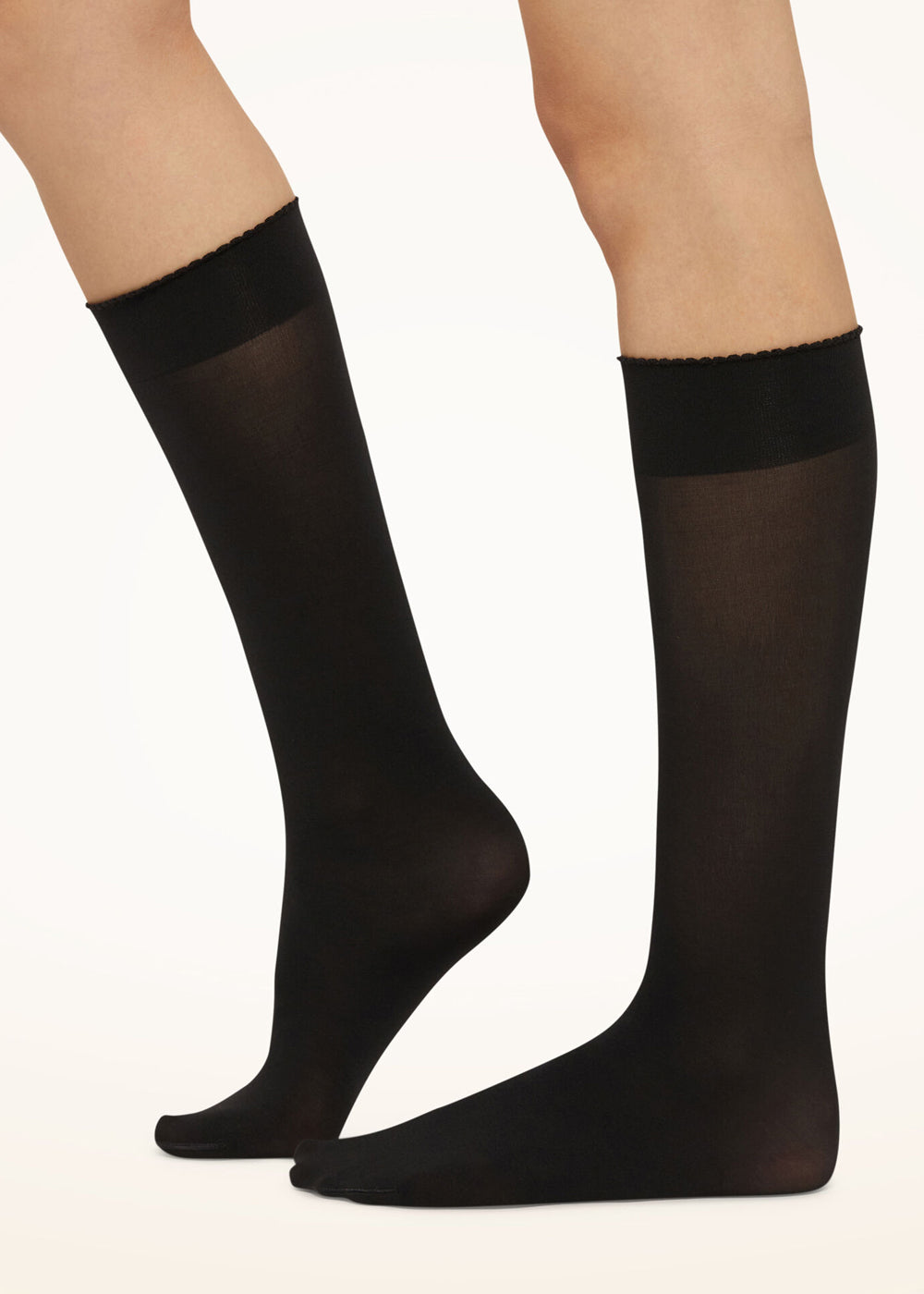 Wolford Kniestrümpfe VELVET DE LUXE in schwarz 50 DEN