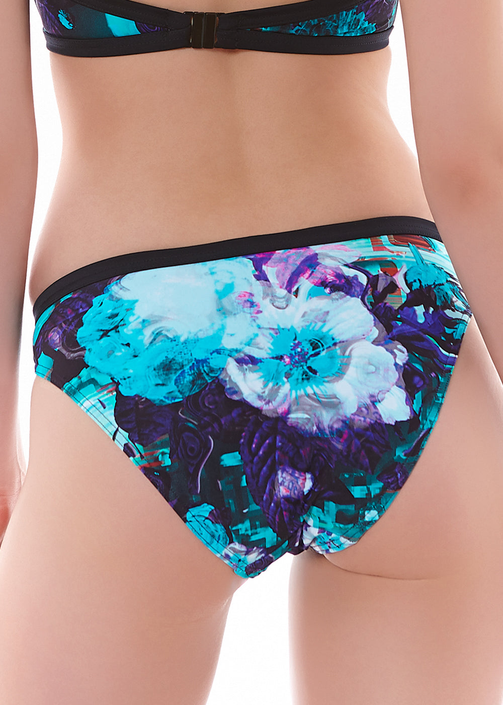 Freya Bikinihose ATLANTIS mit blauem Aquaprint und schwarzen Kanten