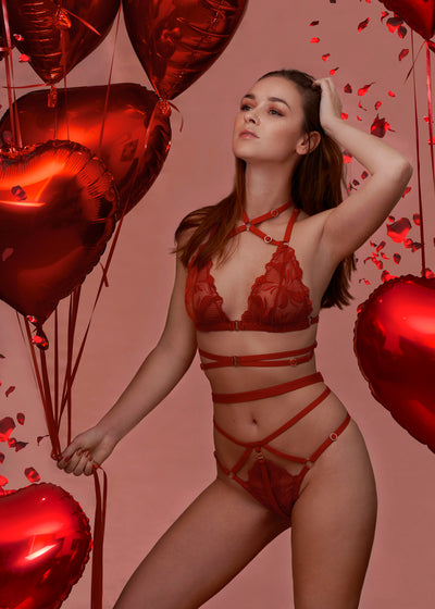 Impudique Spitzen-Bralette BIJOU rot im Harness-Look